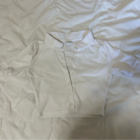 ARITZIA, Sunday Best — Audio Top (Cropped button up polo) - Picture 2 of 4